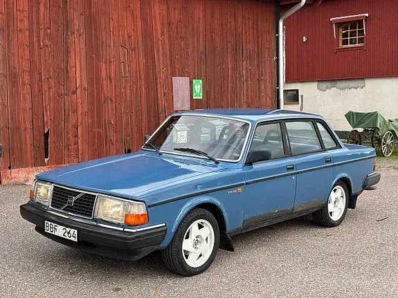 Volvo 244