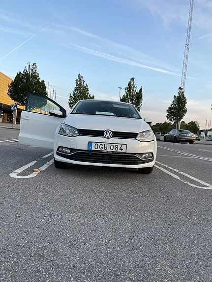 Volkswagen Polo 2017 photo 2