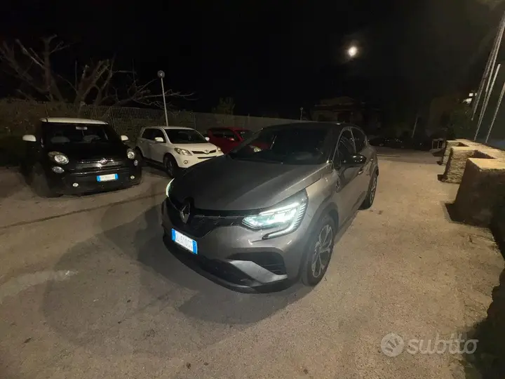 Renault Captur 2022 photo 3