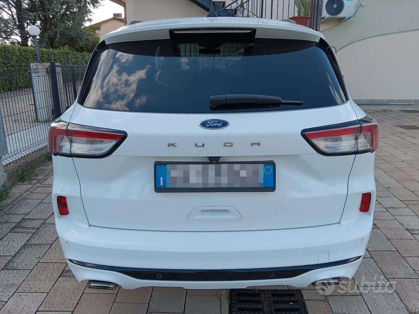 Ford Kuga 2022 photo 3
