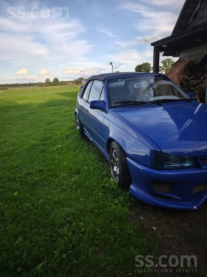 Opel Kadet 1991 photo 2