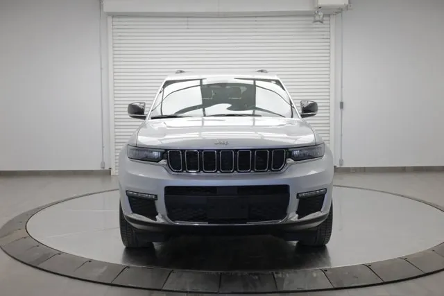 Jeep Grand Cherokee L 2024 photo 2