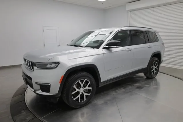 Jeep Grand Cherokee L 2024 photo 4