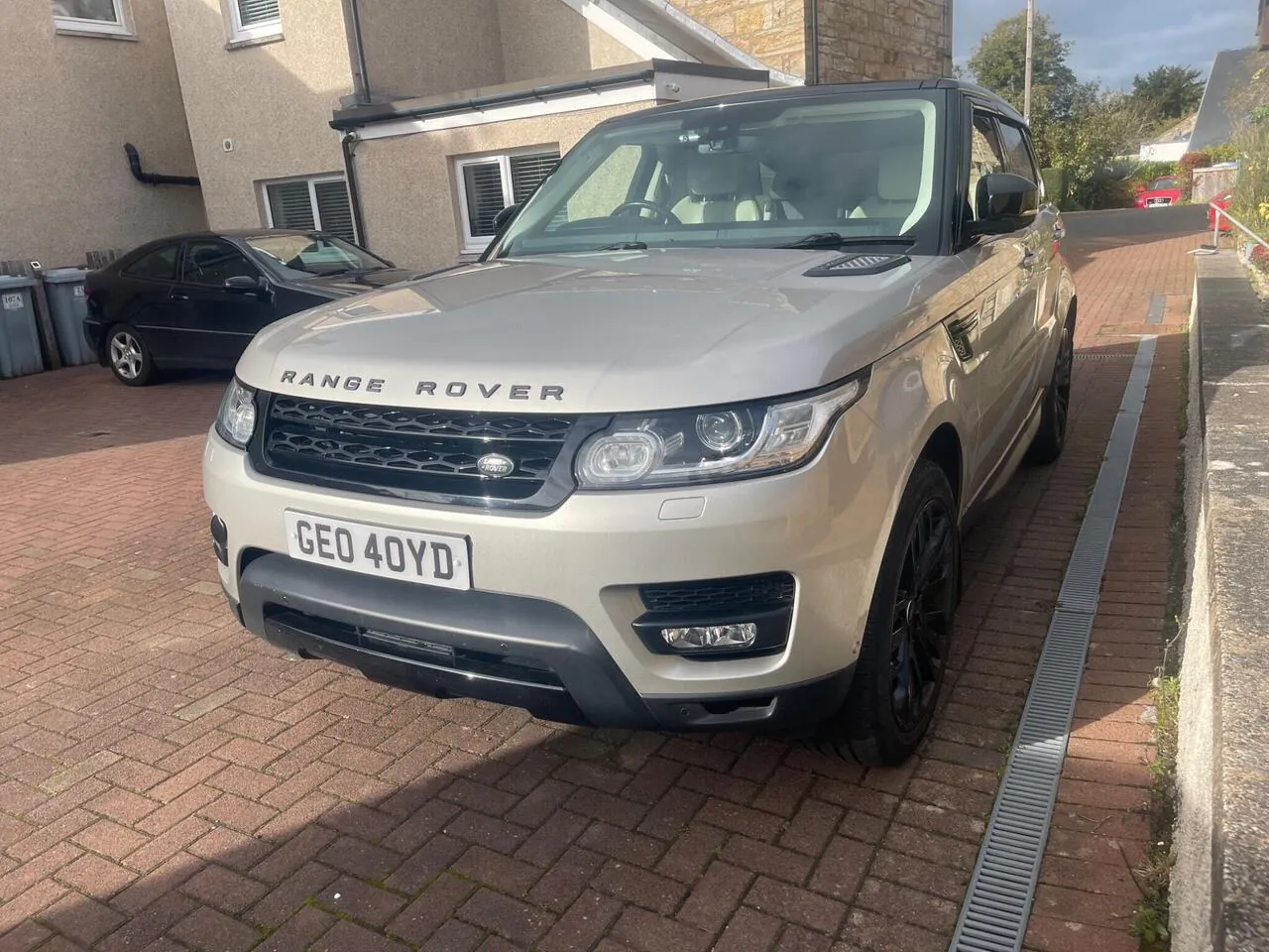 Land Rover Range Rover Sport 2014 photo 2