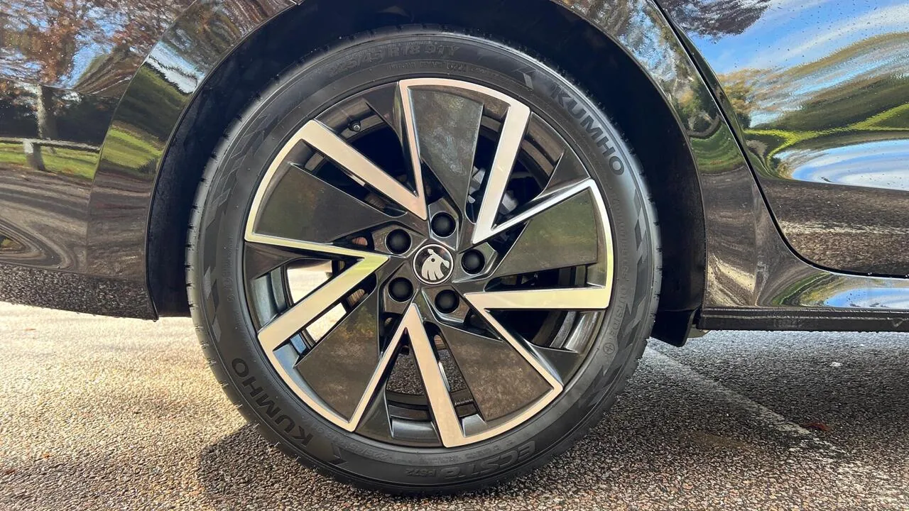 Skoda Octavia 2026 photo 5