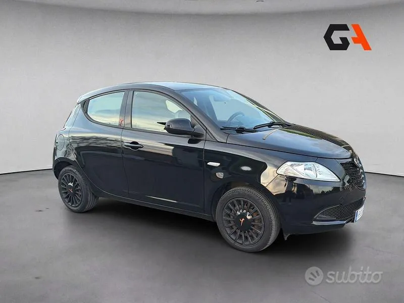 Lancia Ypsilon 2015 photo 3