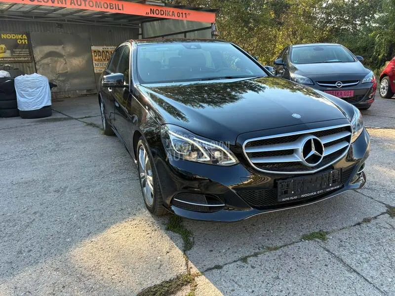 Mercedes-Benz E-Class 2015 photo 2