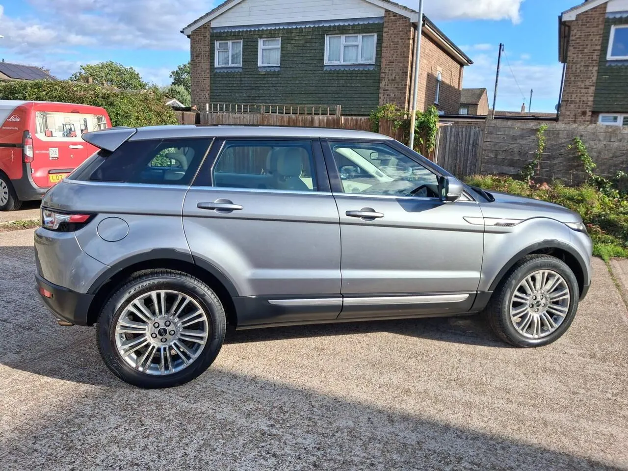 Land Rover Range Rover Evoque 2012 photo 5