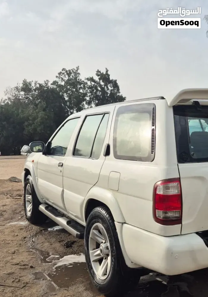 Nissan Pathfinder 2003 photo 4