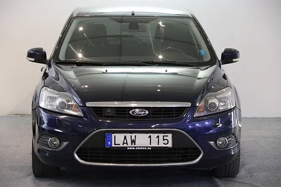 Ford Focus 2011 photo 2