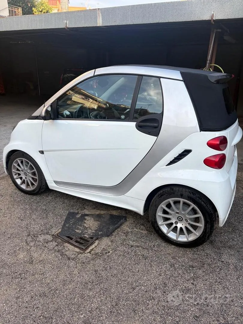 Smart Fortwo 2009 photo 4