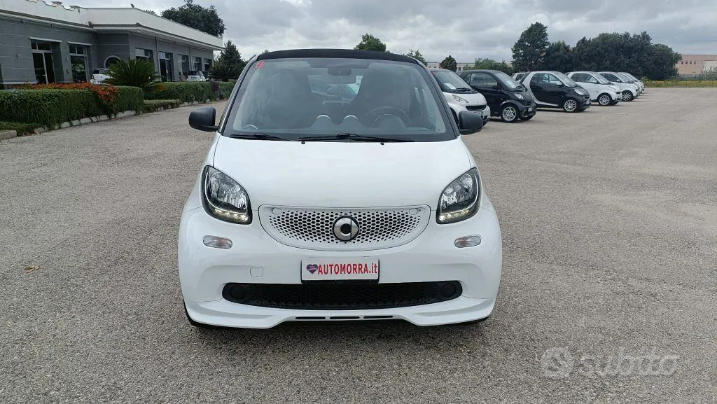 Smart Fortwo 2019 photo 3