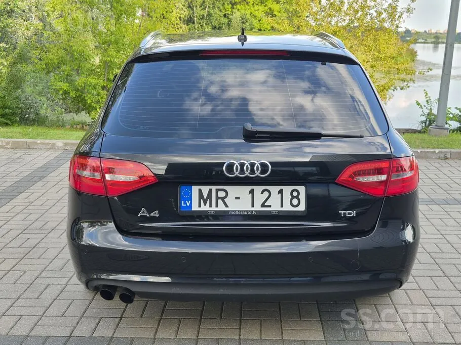 Audi A4 Avant 2012 photo 4