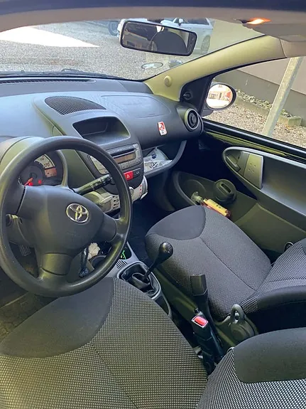 Toyota Aygo 2010 photo 4
