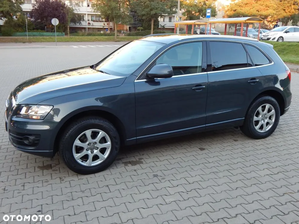 Audi Q5 2010 photo 4