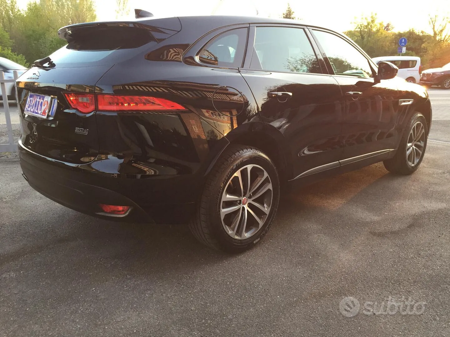 Jaguar F-Pace 2018 photo 4