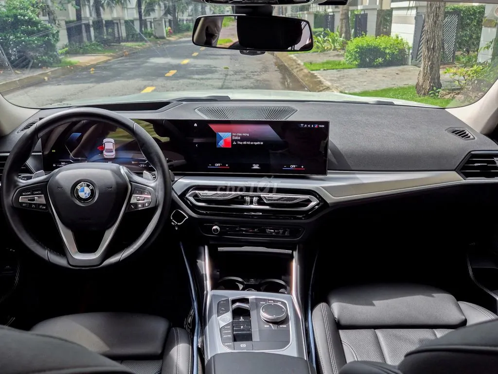 BMW 3 Series 2024 photo 5