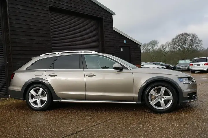 Audi A6 Allroad 2015 photo 4
