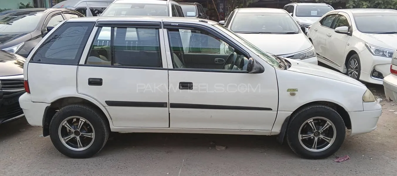 Suzuki Cultus