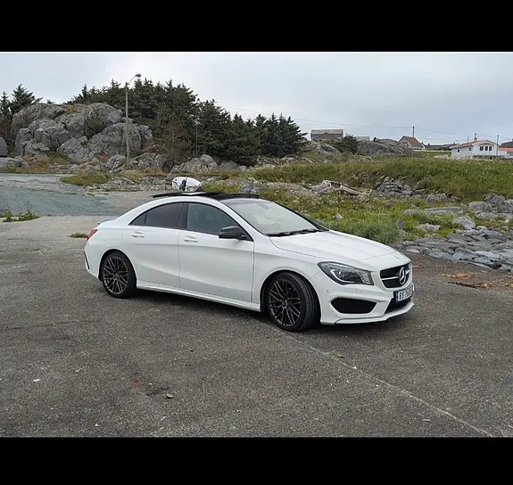 Mercedes-Benz Cla180 2013 photo 2