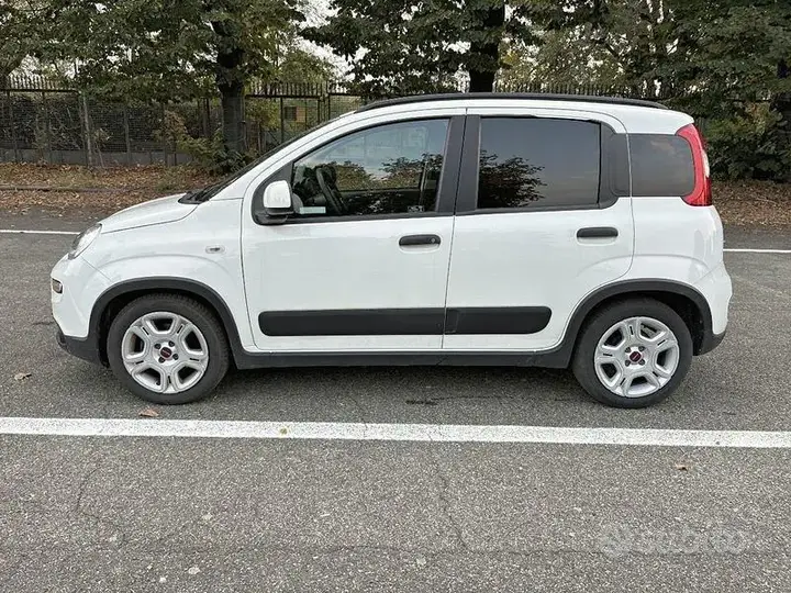 Fiat Panda 2023 photo 2