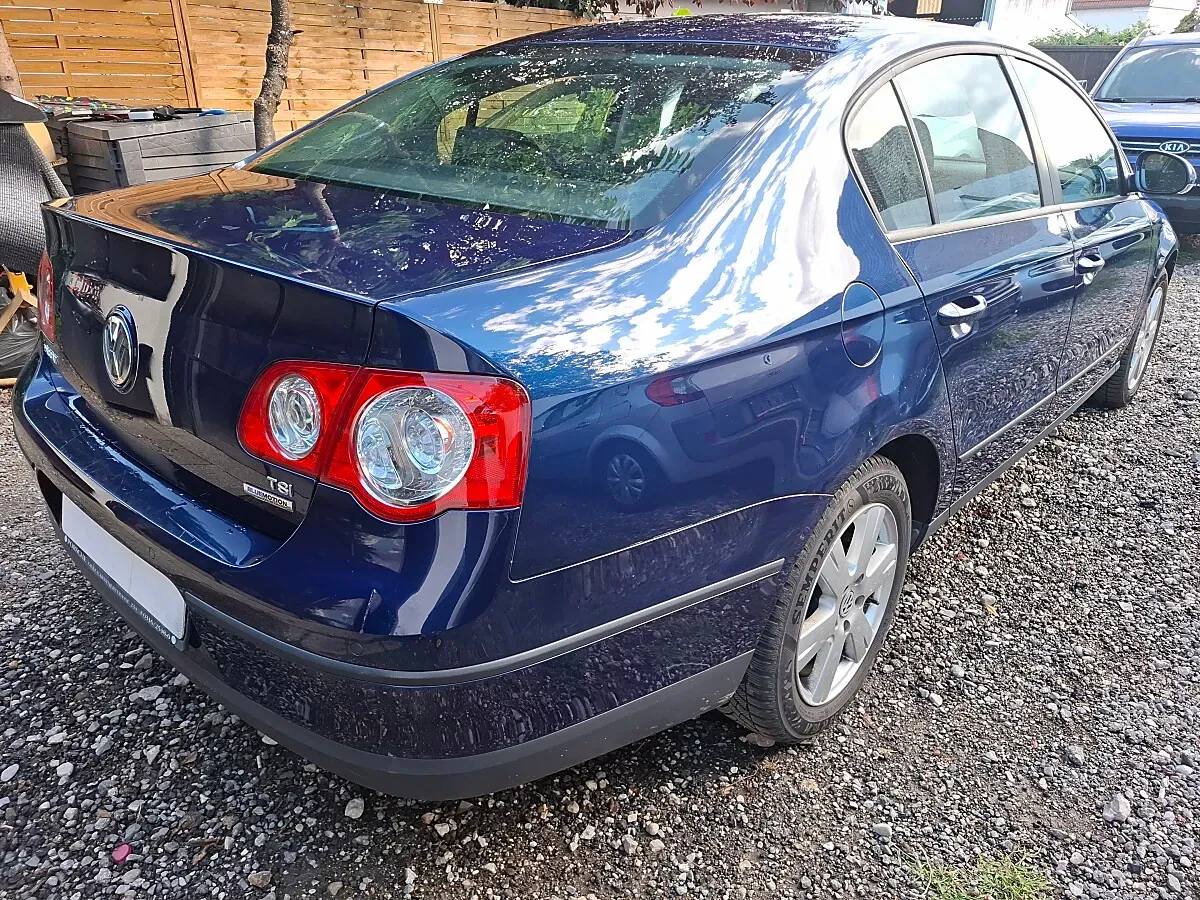 Volkswagen Passat 2010 photo 3