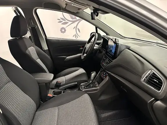 Suzuki S-Cross 2026 photo 5