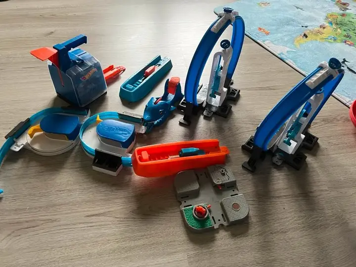 Hot Wheels Set