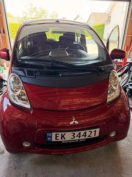 Mitsubishi I-Miev 2017 photo 2