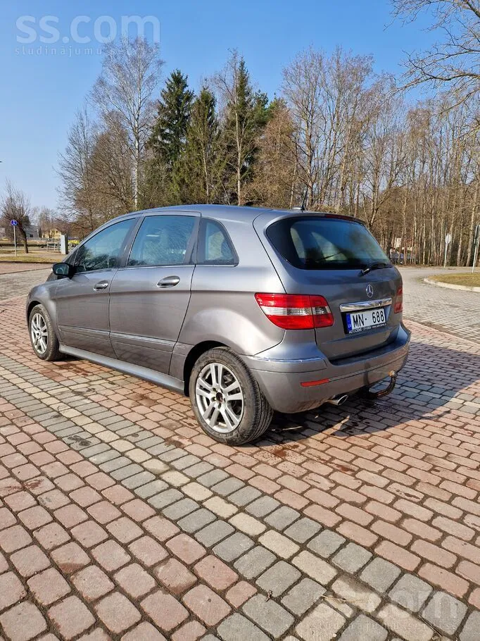 Mercedes-Benz B180 2008 photo 3