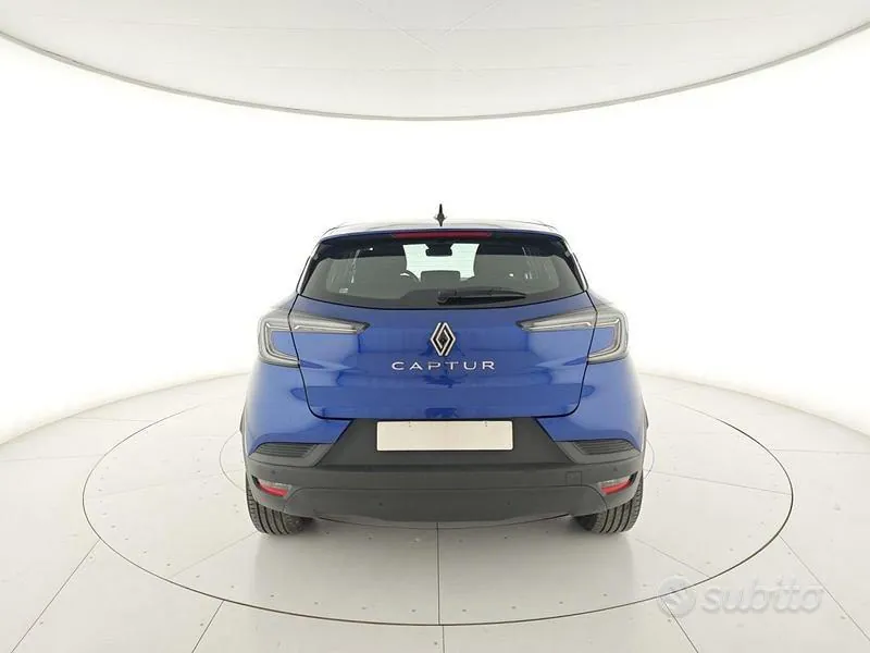 Renault Captur 2025 photo 4