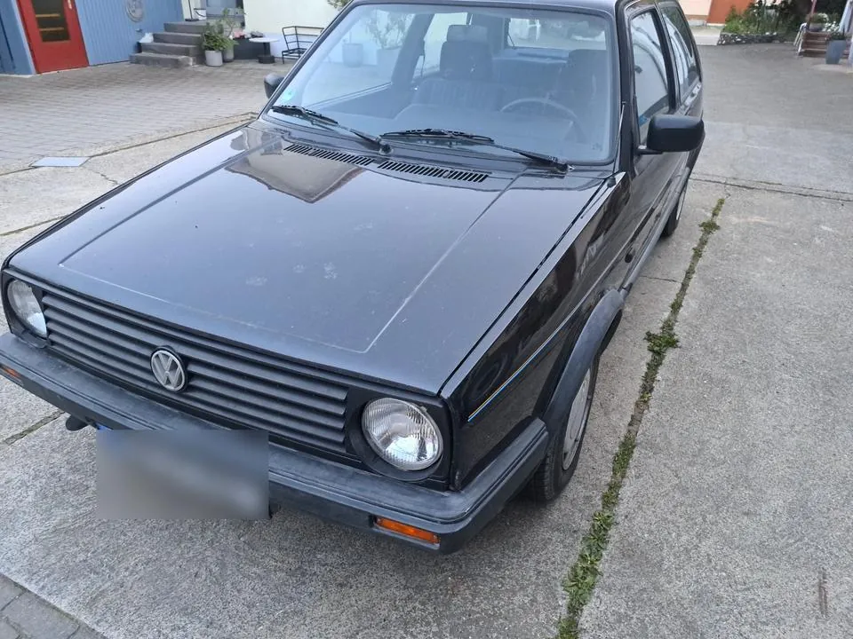 Volkswagen Golf 2