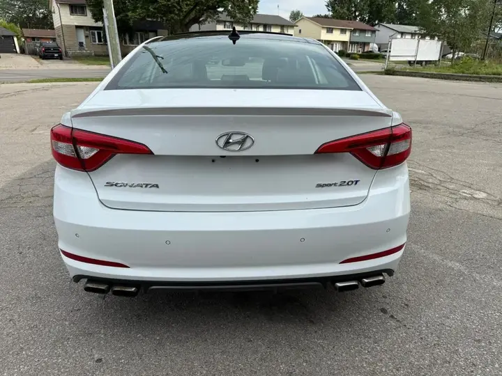 Hyundai Sonata 2015 photo 4