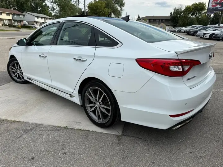 Hyundai Sonata 2015 photo 3