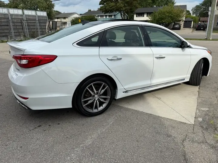 Hyundai Sonata 2015 photo 5