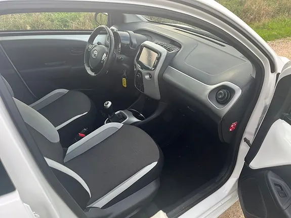 Toyota Aygo 2014 photo 5