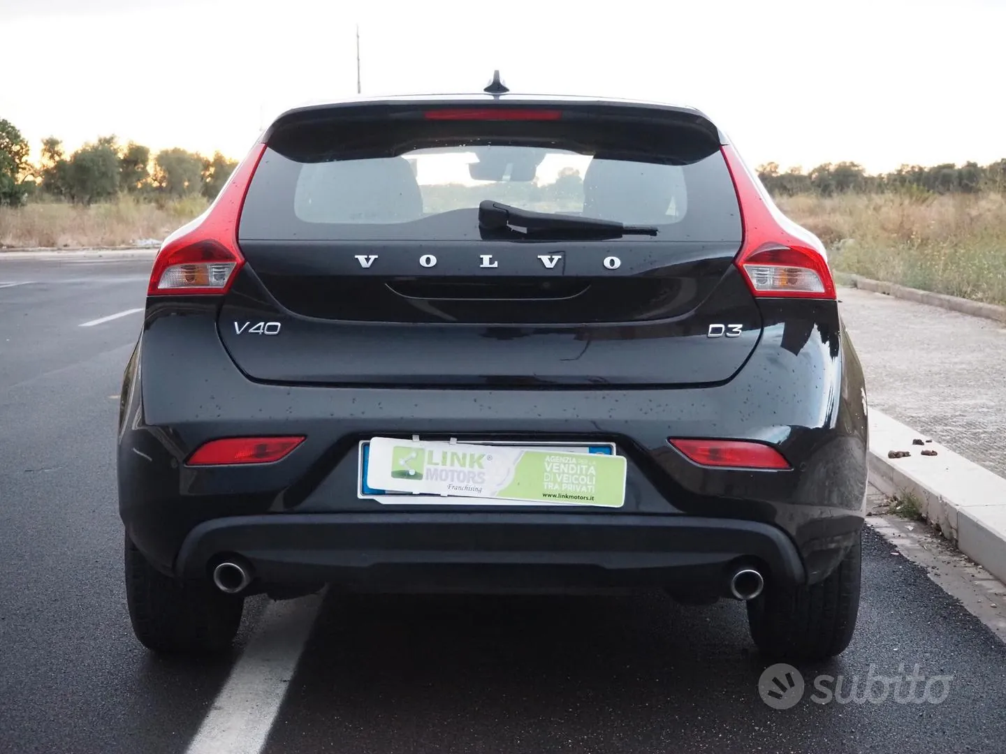 Volvo V40 2016 photo 3