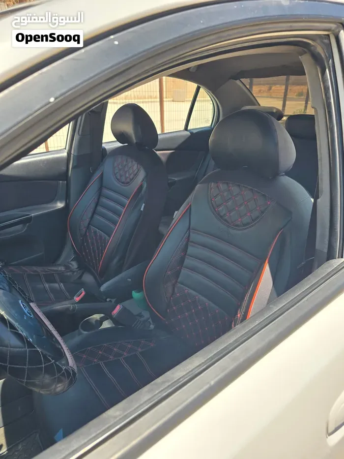 Kia Rio 2010 photo 3