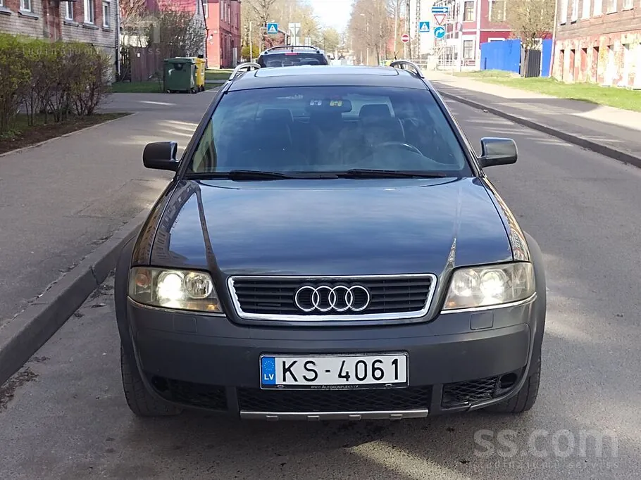 Audi Allroad 2002 photo 2