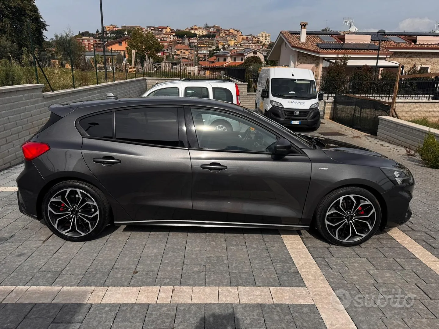 Ford Focus 2018 photo 5
