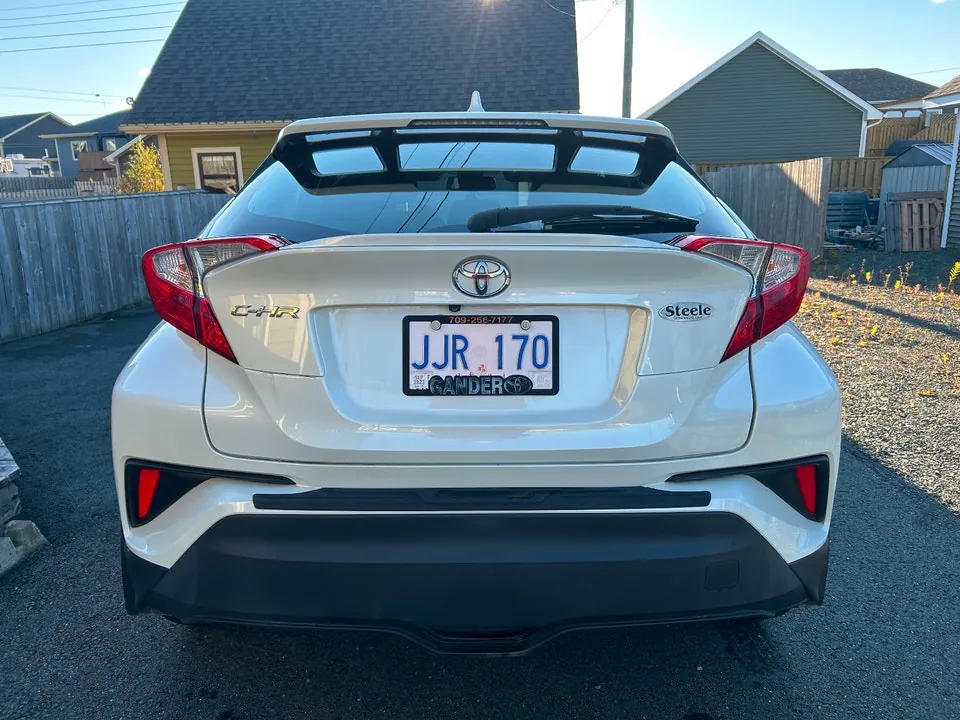 Toyota C-Hr 2019 photo 4