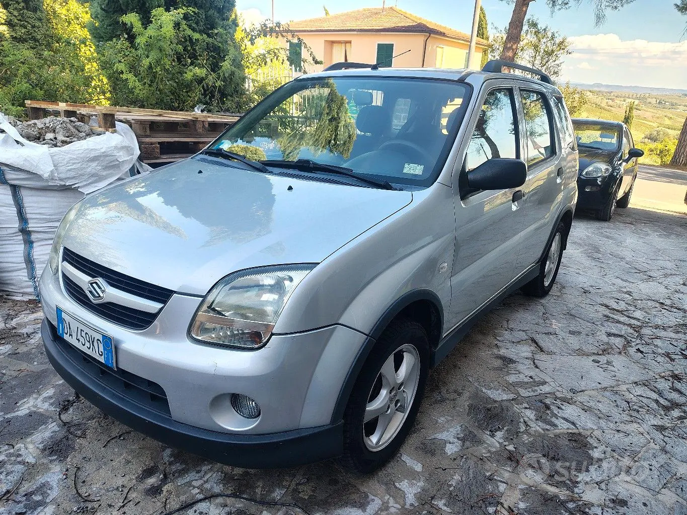 Suzuki Ignis 2006 photo 2