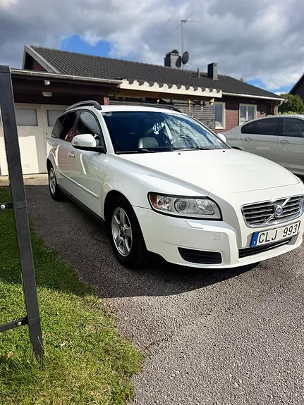 Volvo V50 2010 photo 5