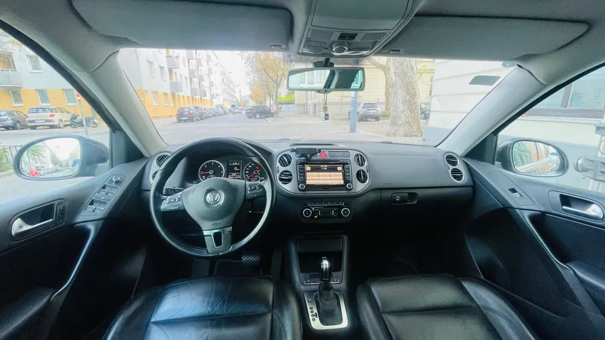 Volkswagen Tiguan 2011 photo 3