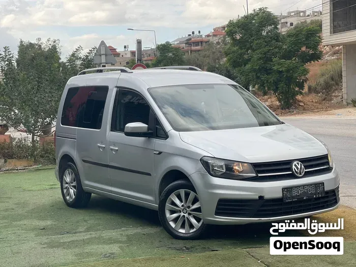 Volkswagen Caddy 2018 photo 2