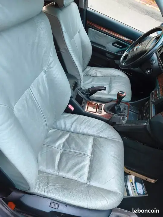 BMW 5 Series 2000 photo 2