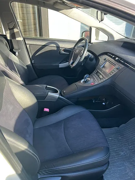 Toyota Prius 2012 photo 5