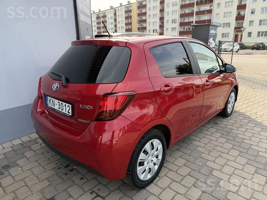 Toyota Yaris 2016 photo 3