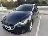 Mazda Demio 2019 photo 2