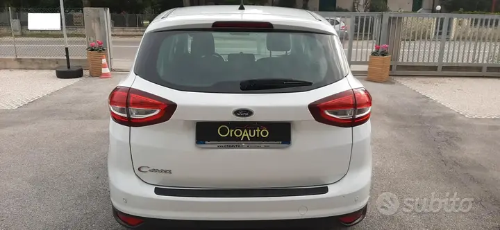 Ford C-Max 2016 photo 4